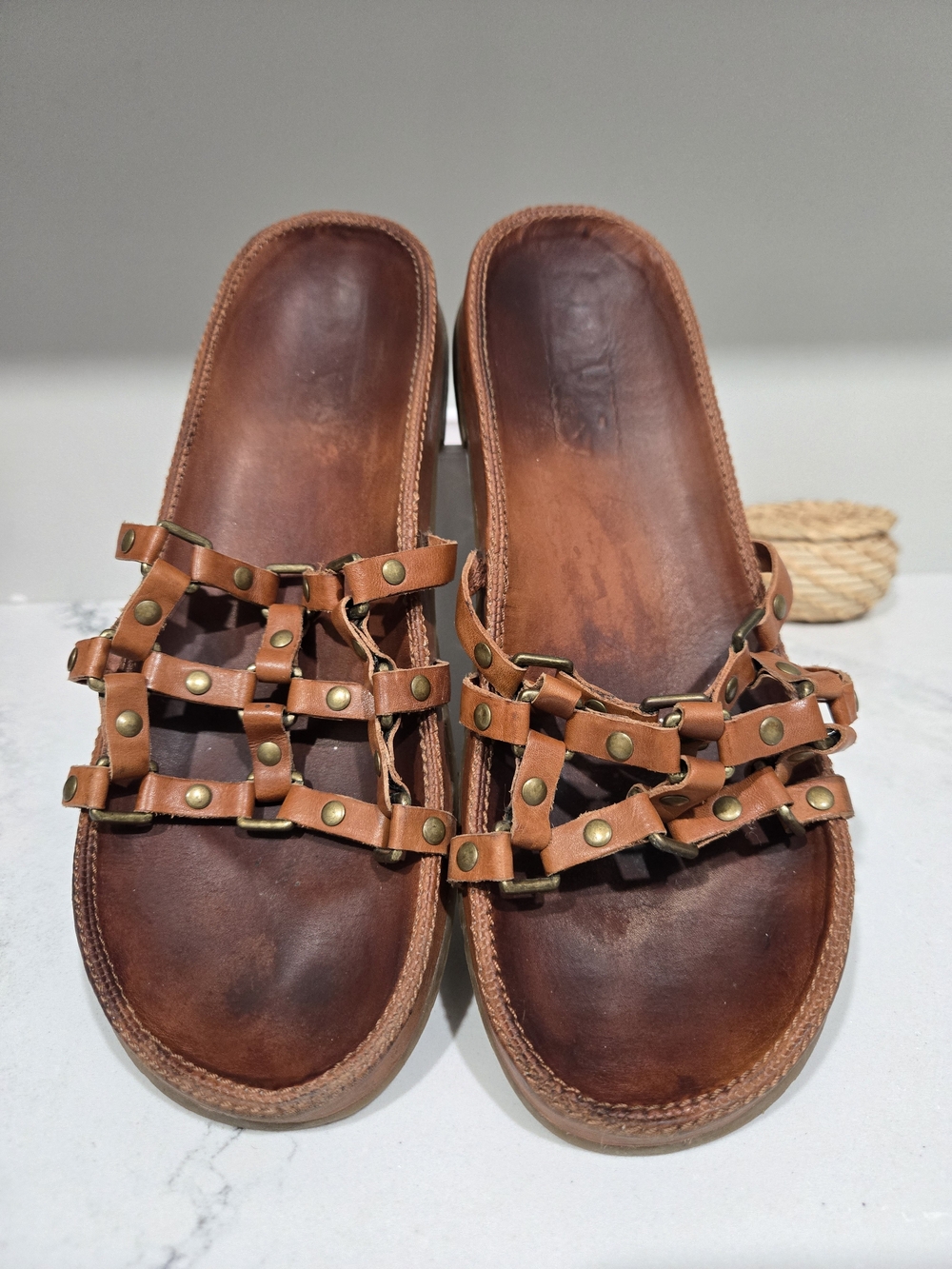 Richard Tyler Leather Slides Gladiator Inspired Artisanal Rugged Boho Rustic 7.5